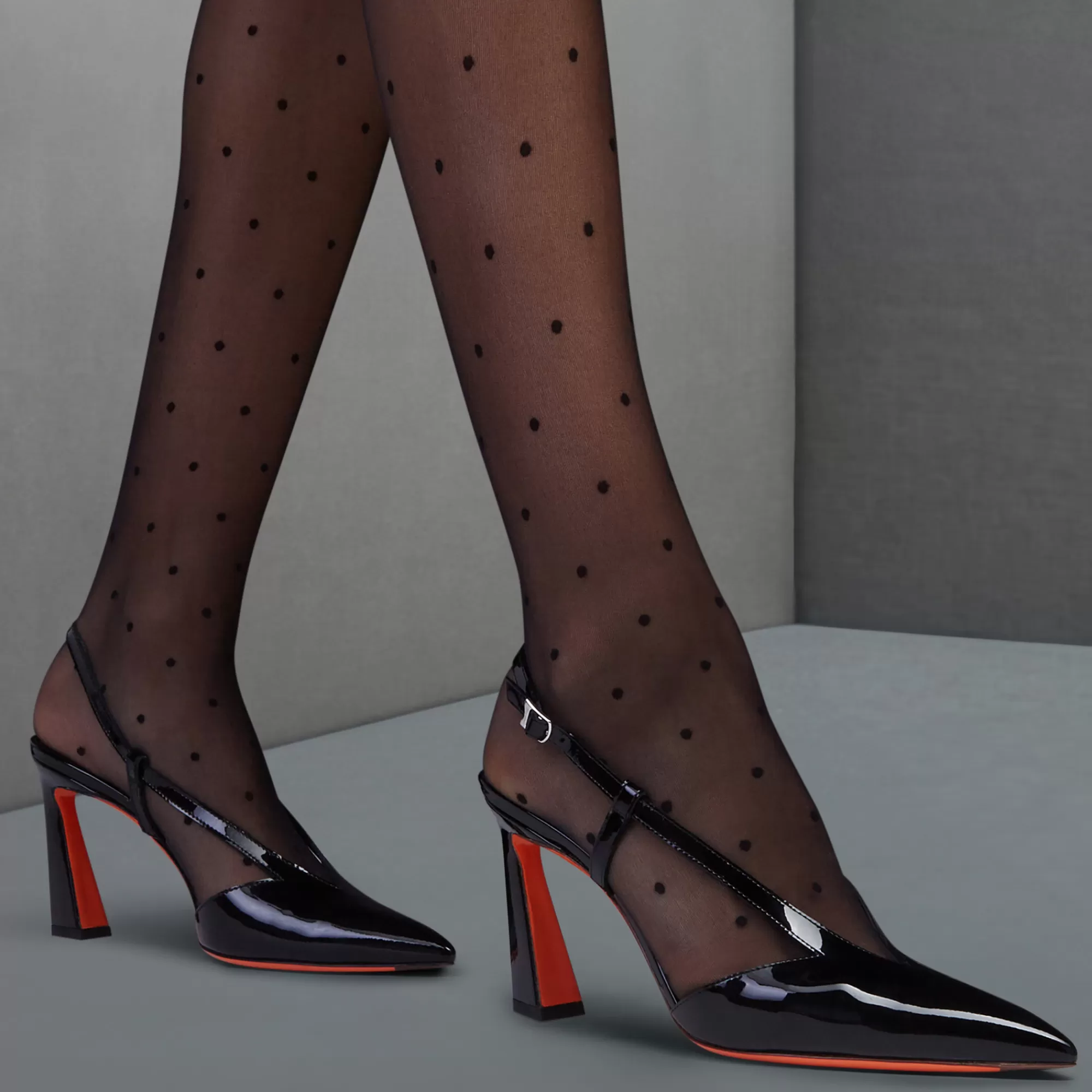 Store Décolletés Victoria tacco alto da donna in vernice nera Vedi tutte le calzature | Décolletés