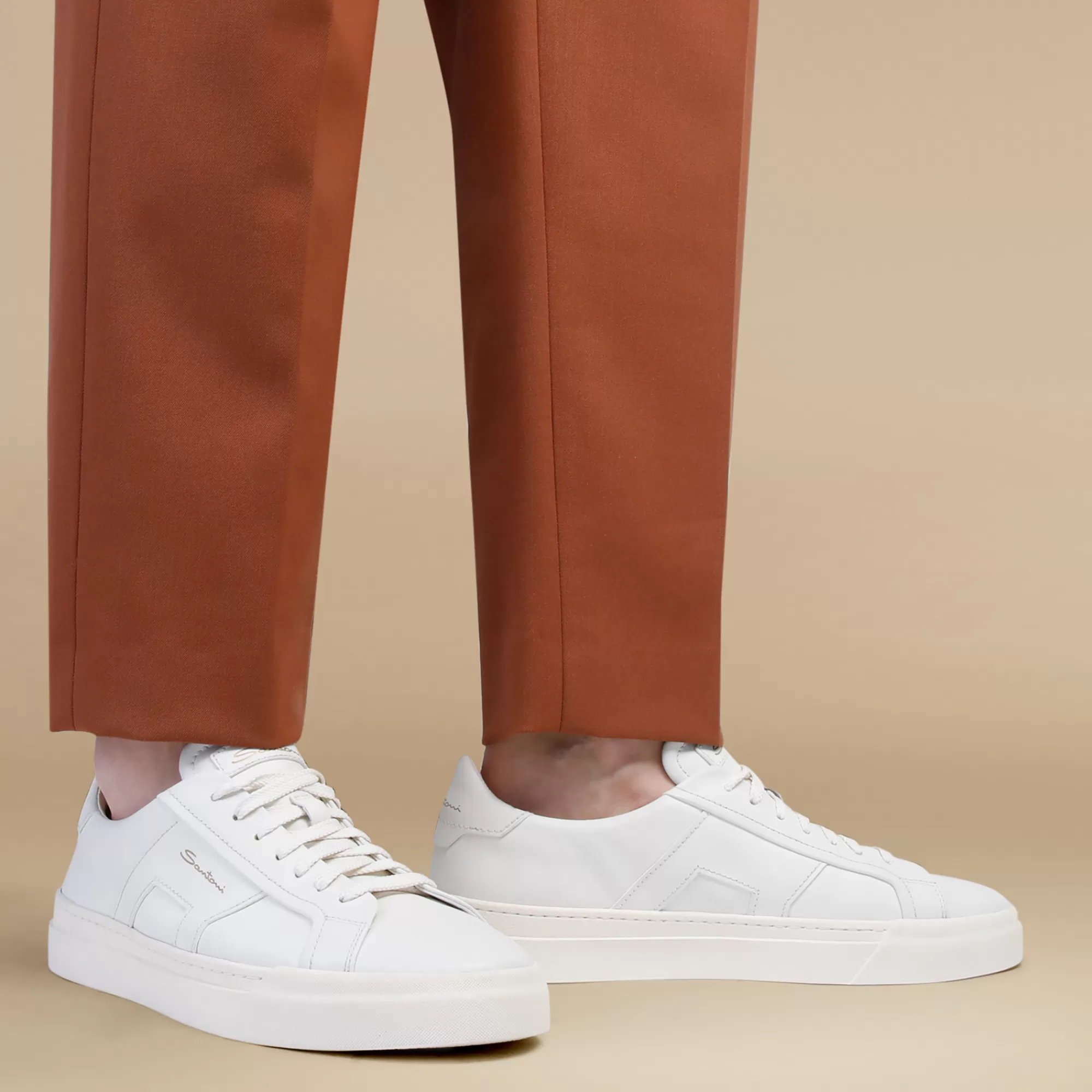 Store Double buckle sneaker da uomo in pelle bianca Vedi tutte le calzature | Sneakers