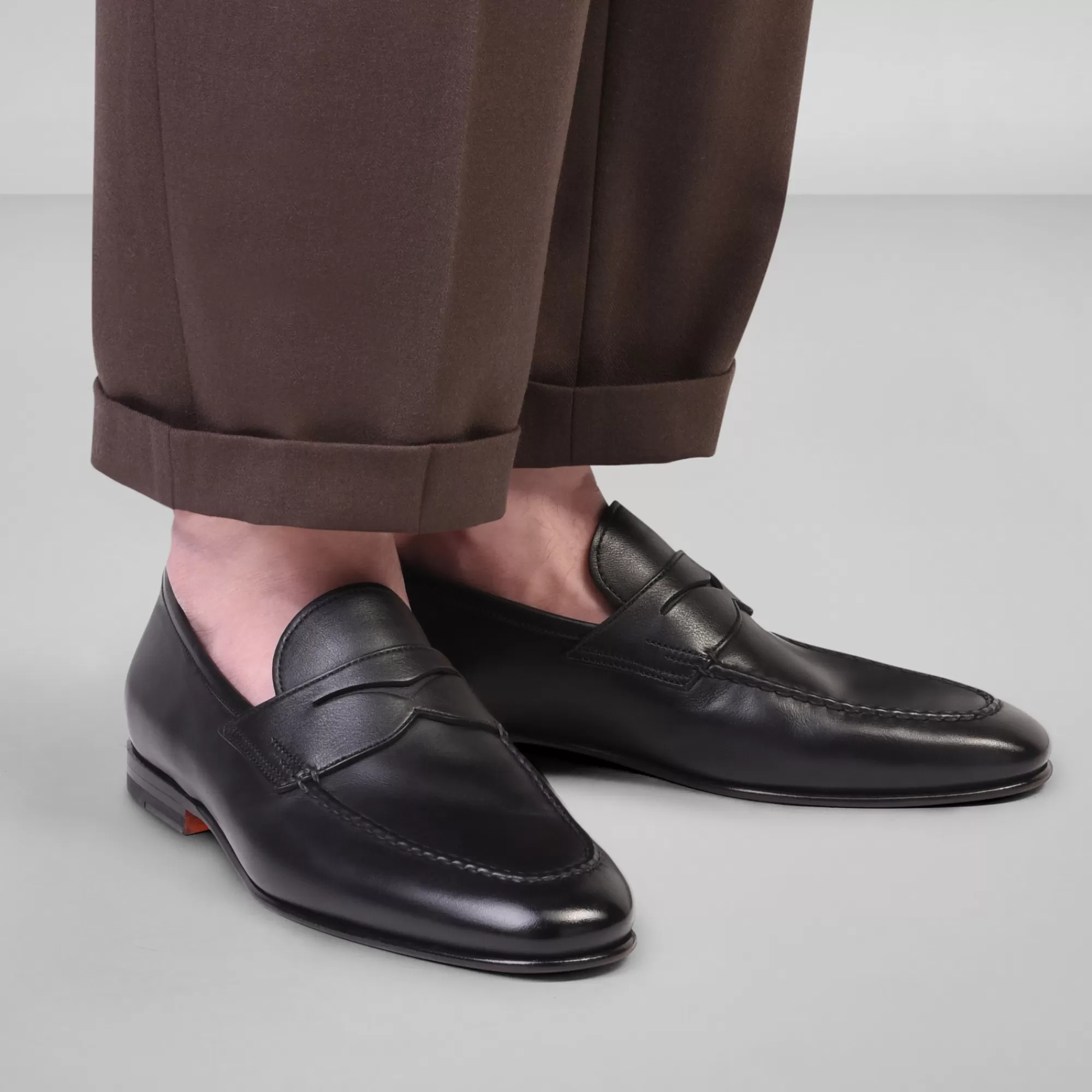 Fashion Mocassino penny da uomo in pelle anticata nera | SUGGERIMENTI Vedi tutte le calzature | Mocassini