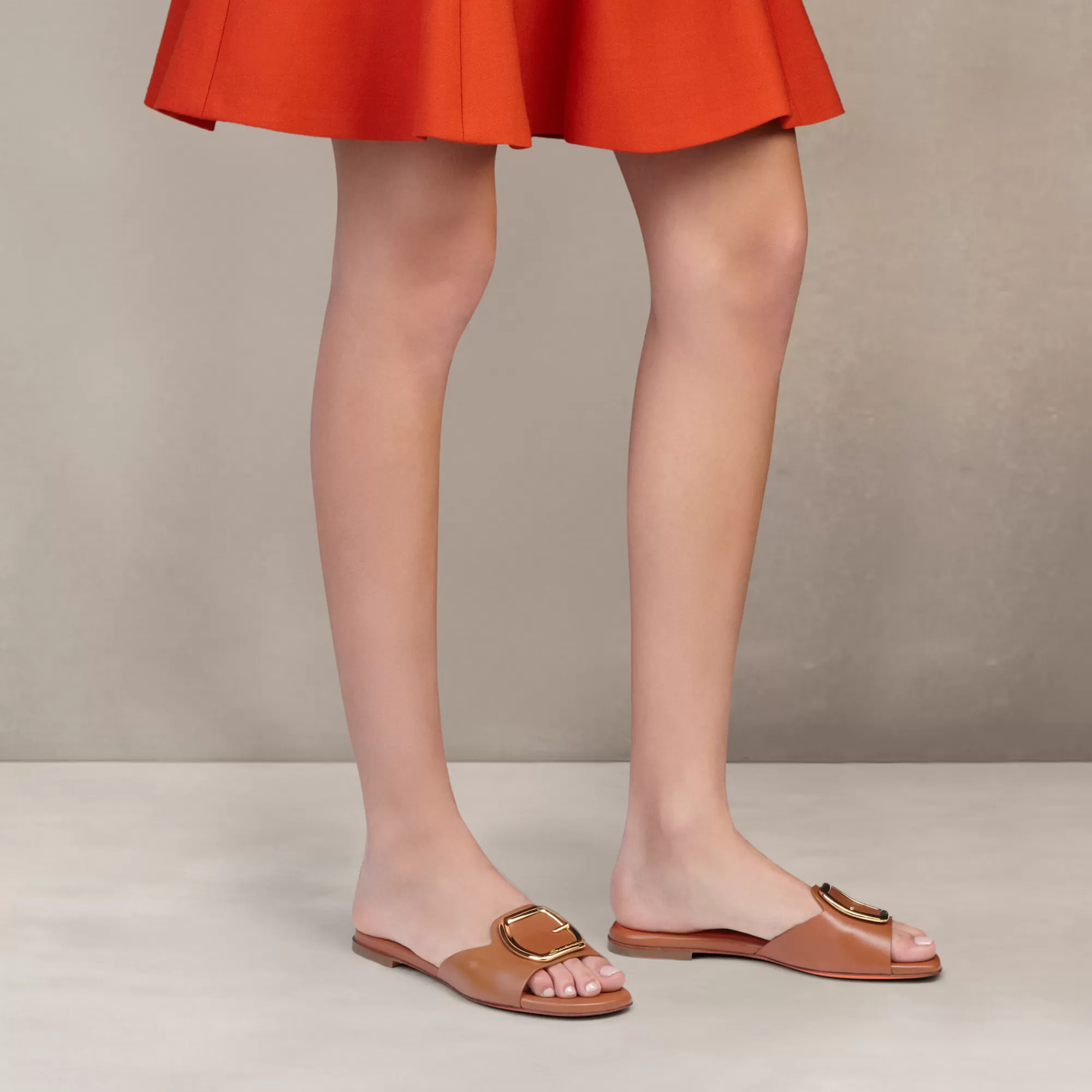 Online Sandalo slide in pelle marrone Vedi tutte le calzature | Sandali