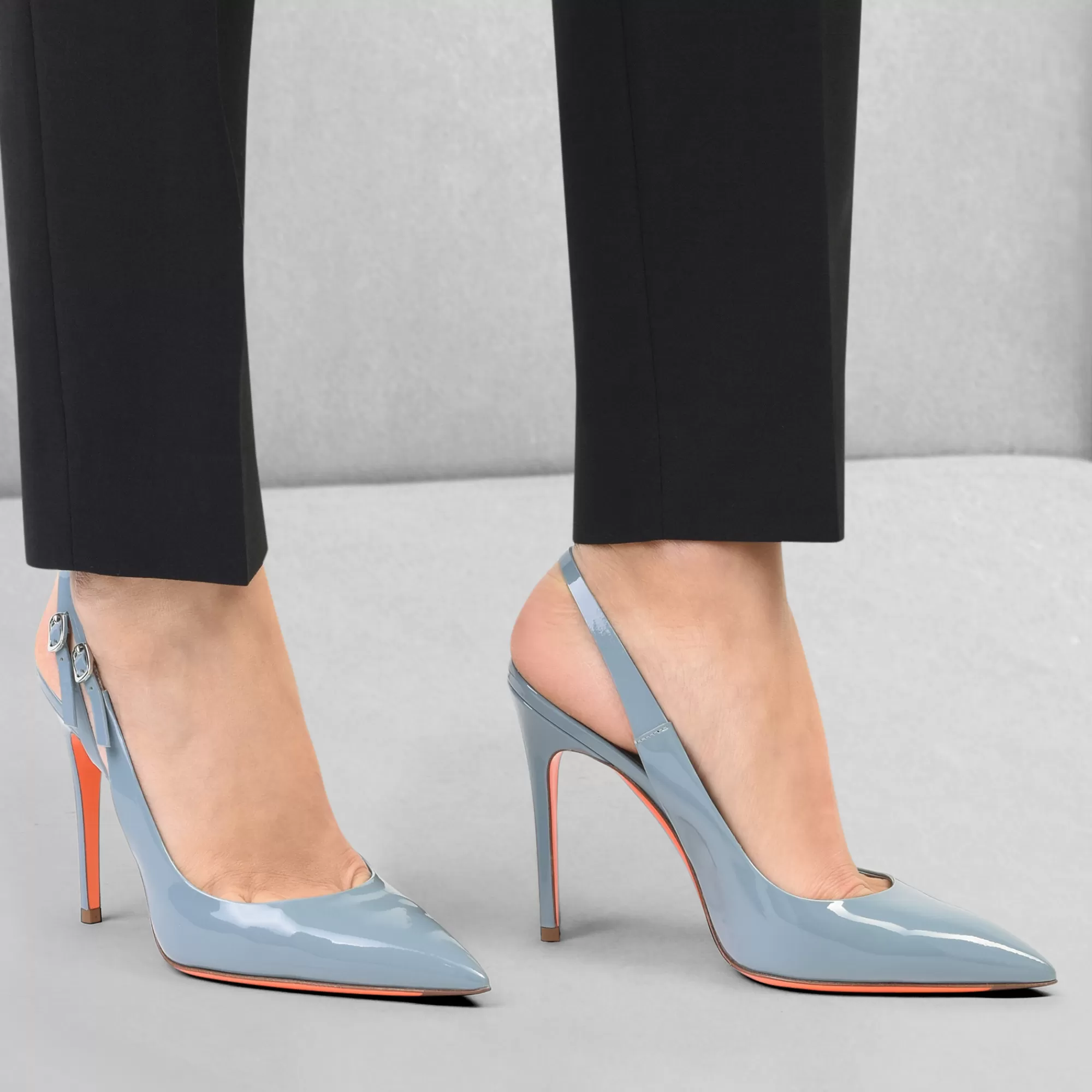 Shop Slingback tacco alto da donna in vernice azzurra Vedi tutte le calzature | Décolletés