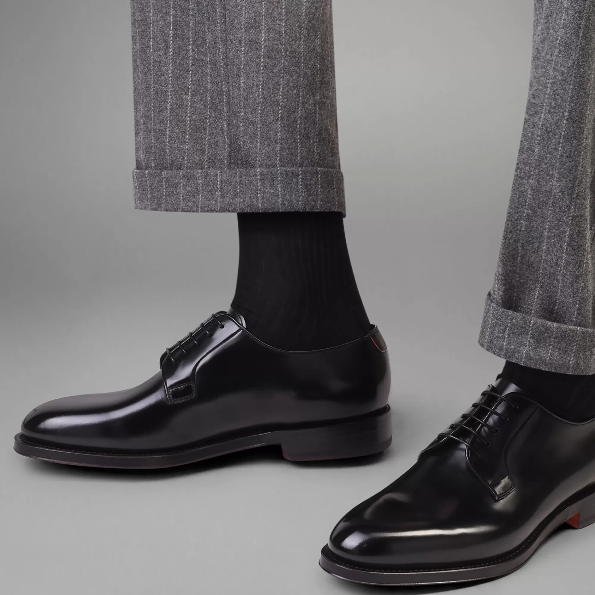 Best Sale Stringata derby da uomo in pelle anticata nera | SUGGERIMENTI Vedi tutte le calzature | Stringate